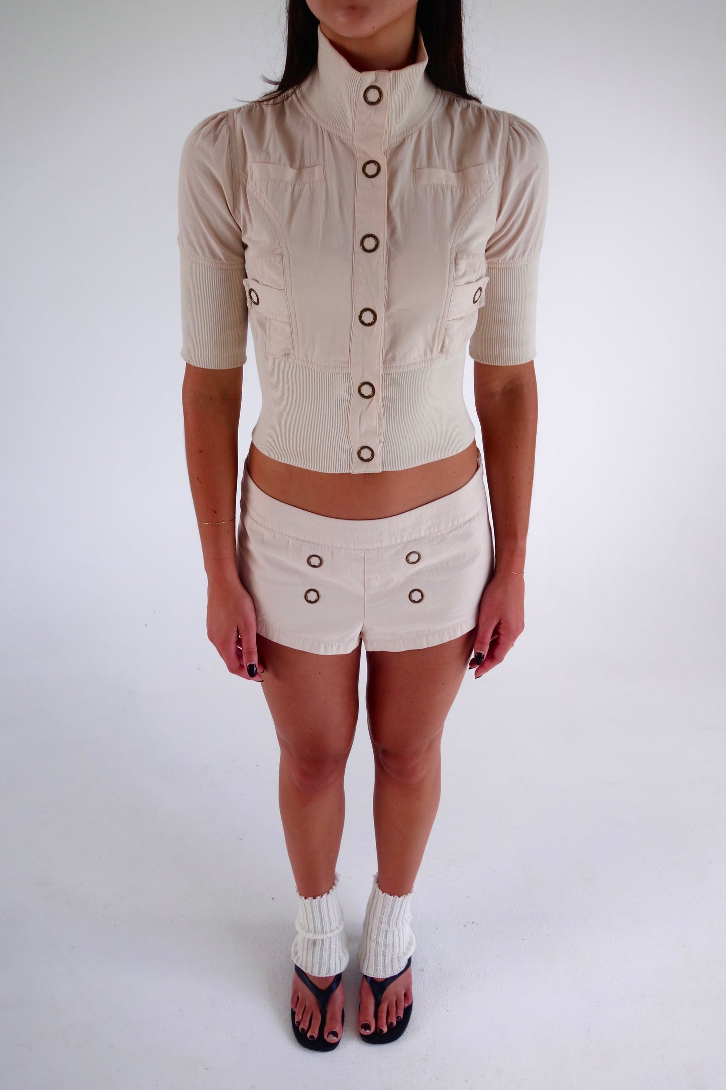 Paloma Short in Beis