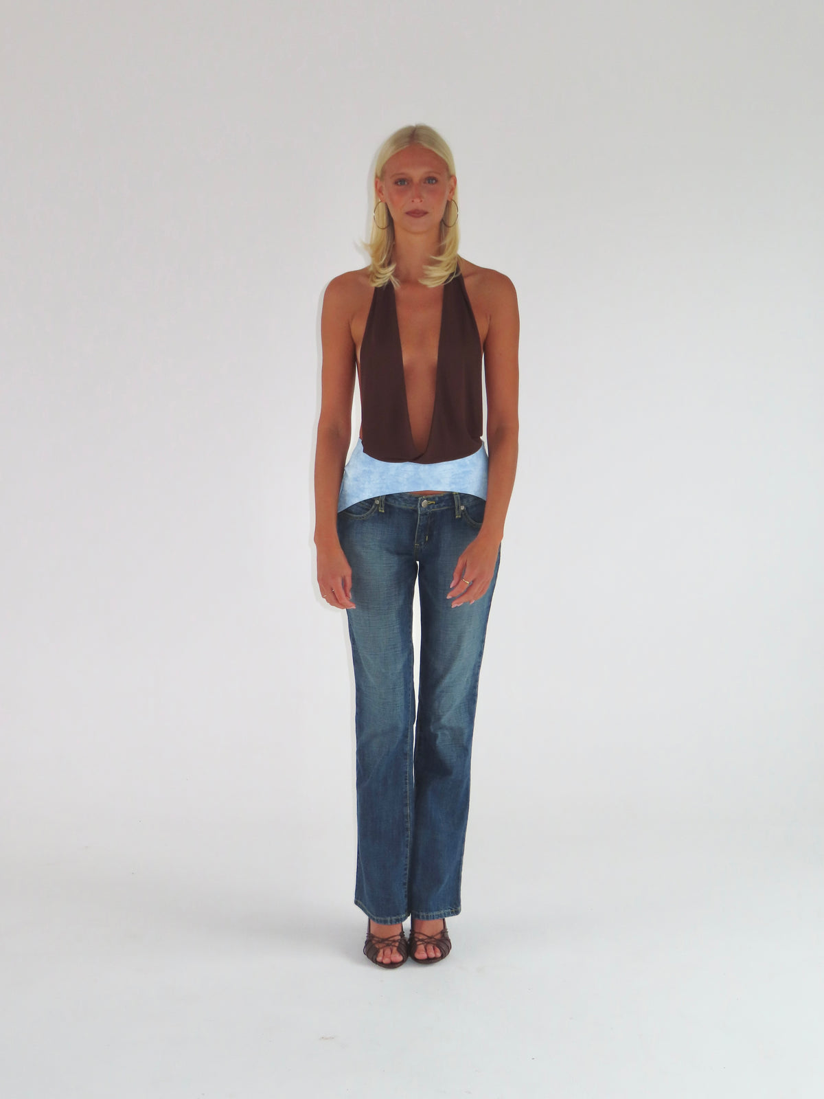 Mila Top in Bruna