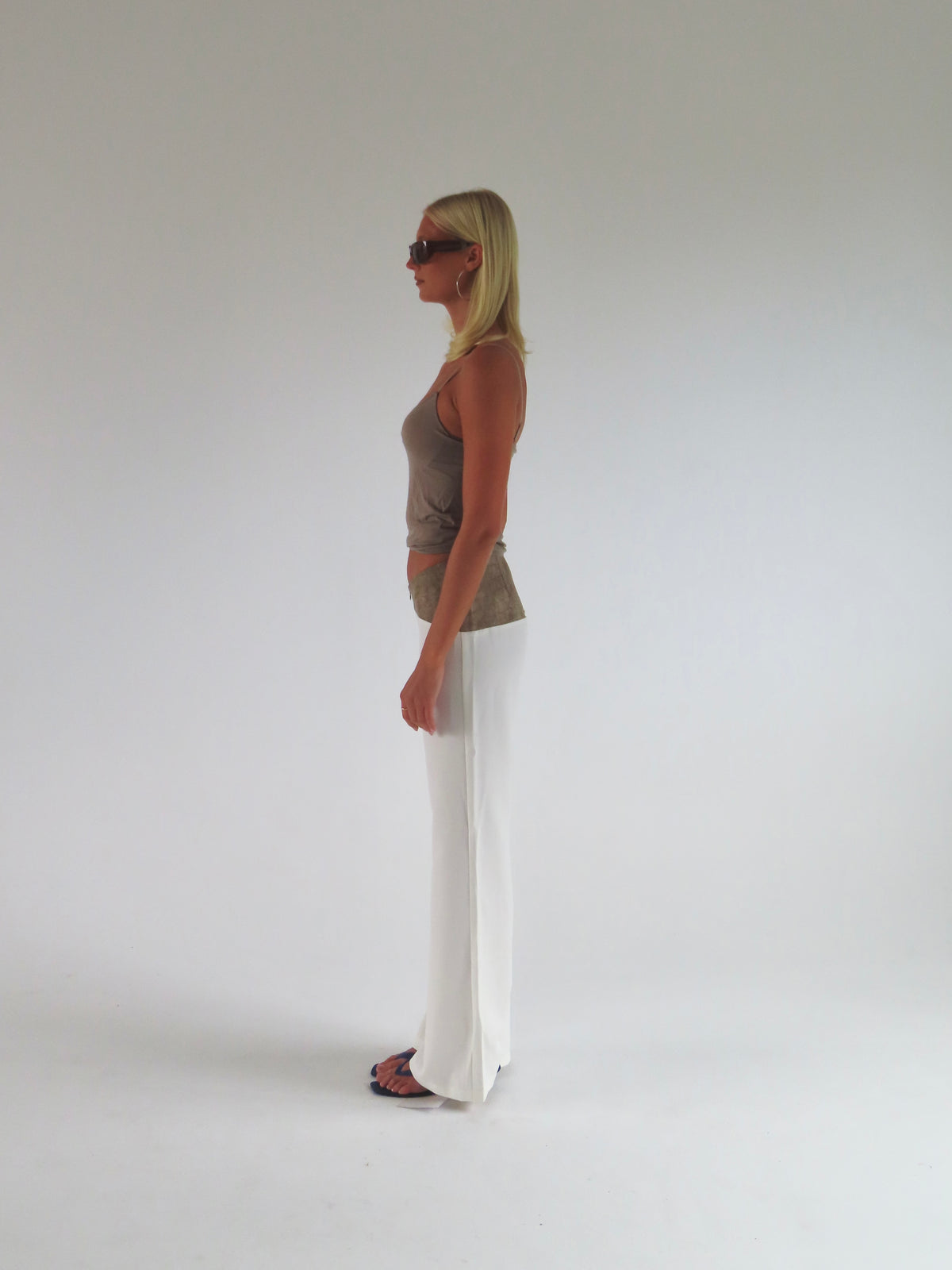 Selina Pant in White